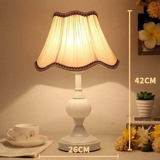 Retro Art Table Lamp